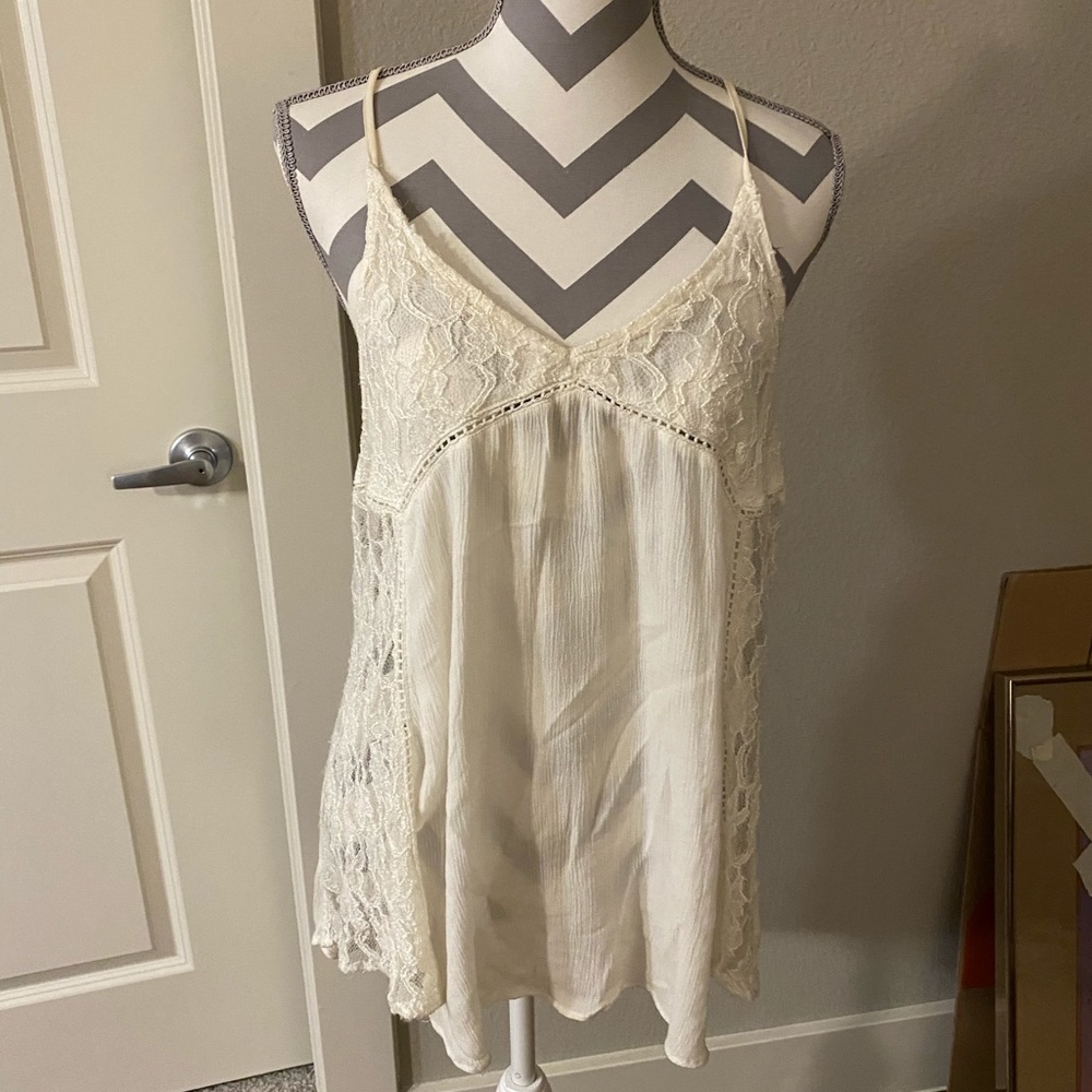 Kimchi Blue - Anthropologie Open Back Top